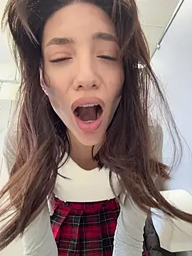 BallerinaCappuccino  online show from 02.12.26