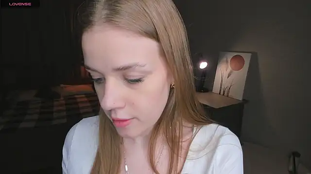 OdellaFrake online show from 11.16.25