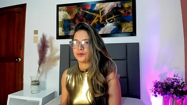 EllieFontanes online show from 09.26.25