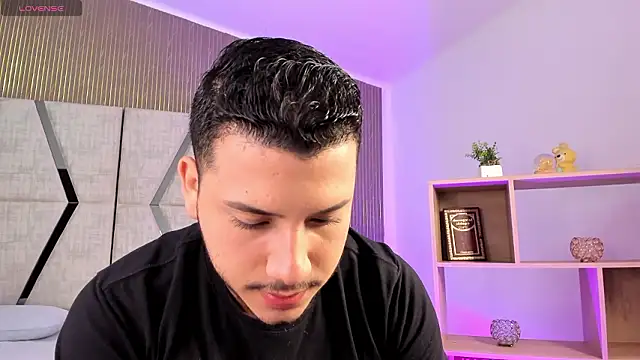 Axel grey  online show from 03.06.26