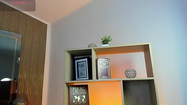 Axel grey  online show from 04.17.26