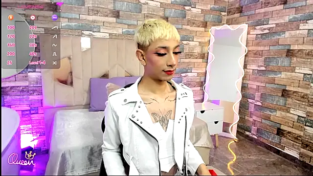 Snapshot of CYRUS_TAY chatting on 05.23.26 CYRUS TAY online show from 05.23.26