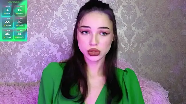 Lily Me online show from 09.19.25