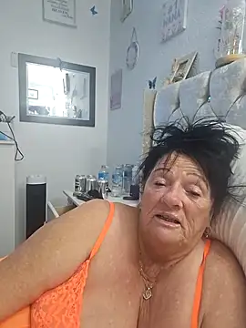 Snapshot of Angeldelightt chatting on 09.23.25 Angeldelightt online show from 09.23.25