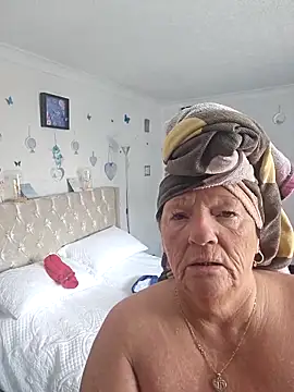 Snapshot of Angeldelightt chatting on 09.26.25 Angeldelightt online show from 09.26.25