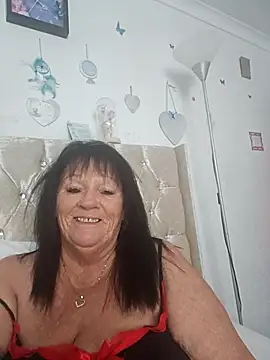 Snapshot of Angeldelightt chatting on 10.07.25 Angeldelightt online show from 10.07.25