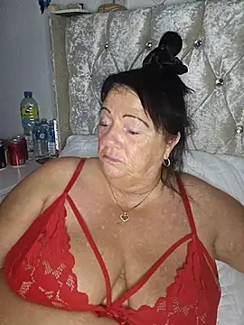 Snapshot of Angeldelightt chatting on 10.24.25 Angeldelightt online show from 10.24.25