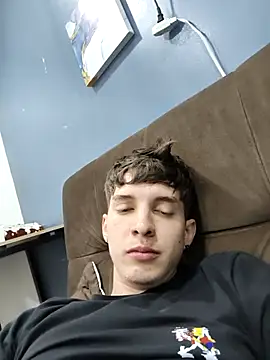 Jheampiiero online show from 11.18.25