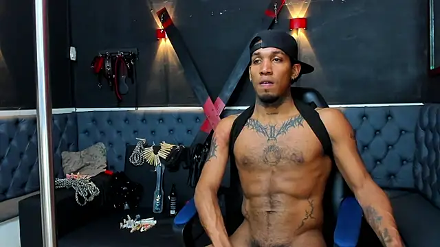 Snapshot of DIEGO_WICKED chatting on 10.15.25 DIEGO WICKED online show from 10.15.25