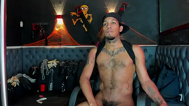 Snapshot of DIEGO_WICKED chatting on 10.25.25 DIEGO WICKED online show from 10.25.25