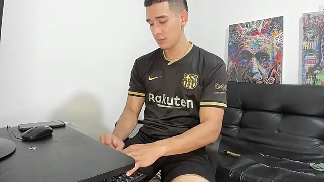 Mike3Xxx online show from 10.01.25