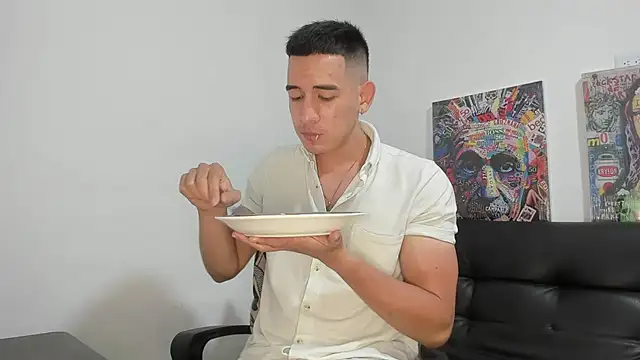 Mike3Xxx online show from 10.10.25