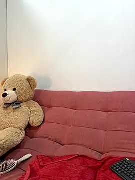 Snapshot of MarSantana_2 chatting on 11.16.25 MarSantana 2 online show from 11.16.25