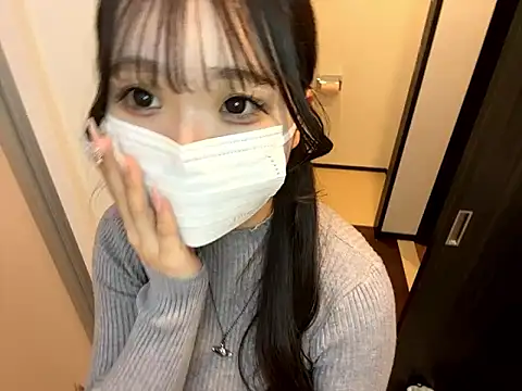 nano-da-u online show from 10.10.25