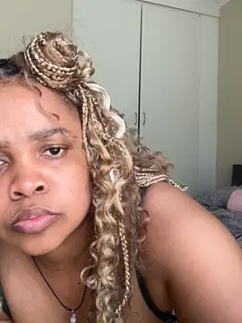 XXXquisiteVixen online show from 11.12.25