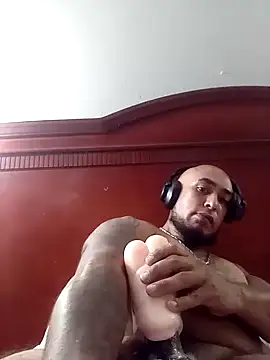 Snapshot of Mac15151 chatting on 06.12.26 Mac15151 online show from 06.12.26