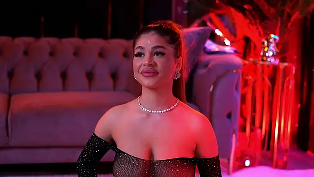 BellaNoirre online show from 02.15.26