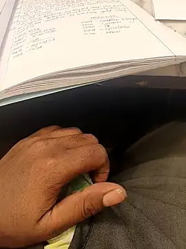 hotboy43339 online show from 03.05.26