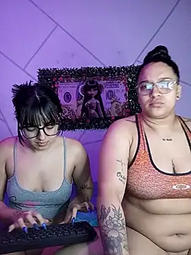 Sweet Dirty Baby online show from 11.19.25