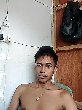 Snapshot of charlie0728 chatting on 10.12.25 charlie0728 online show from 10.12.25