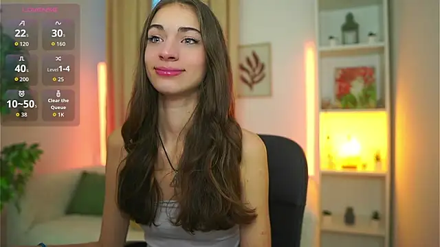 Snapshot of Sophie__Nice chatting on 10.26.25 Sophie Nice online show from 10.26.25