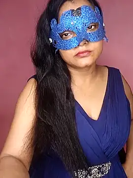 Snapshot of MEERAcle chatting on 10.04.25 MEERAcle online show from 10.04.25