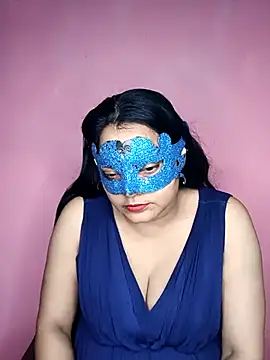 Snapshot of MEERAcle chatting on 10.21.25 MEERAcle online show from 10.21.25