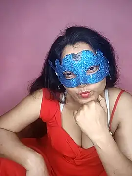 Snapshot of MEERAcle chatting on 11.02.25 MEERAcle online show from 11.02.25