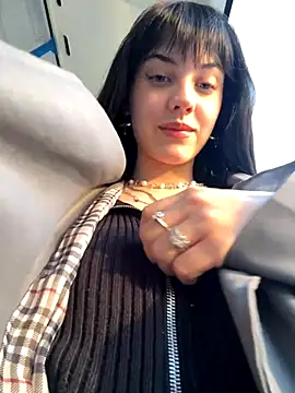 Snapshot of Only_April chatting on 09.09.25 Only April online show from 09.09.25