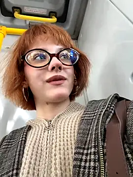 Snapshot of Only_April chatting on 10.01.25 Only April online show from 10.01.25