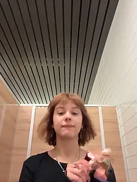 Snapshot of Only_April chatting on 10.29.25 Only April online show from 10.29.25