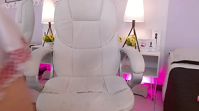 Celesstegh online show from 11.28.25