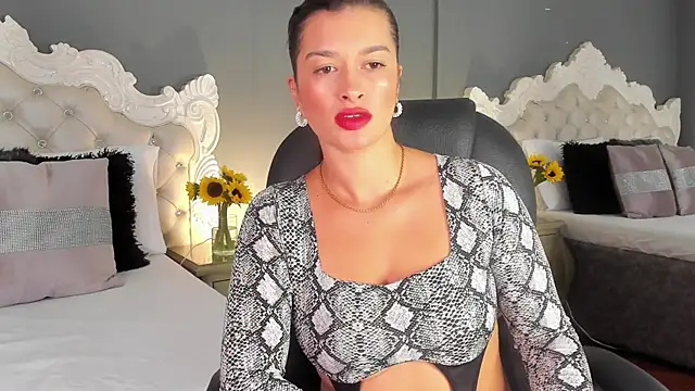 Milu Thomas online show from 09.14.25