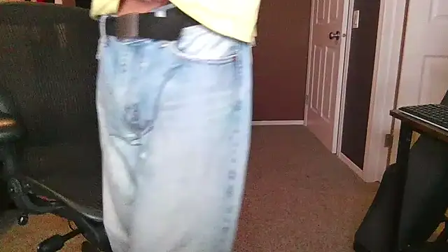 Snapshot of jjjjjfive chatting on 10.08.25 jjjjjfive online show from 10.08.25