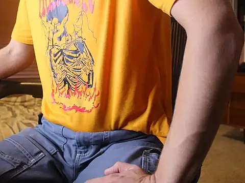 Snapshot of jjjjjfive chatting on 10.24.25 jjjjjfive online show from 10.24.25