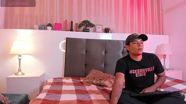 CuteButHarder online show from 04.07.26