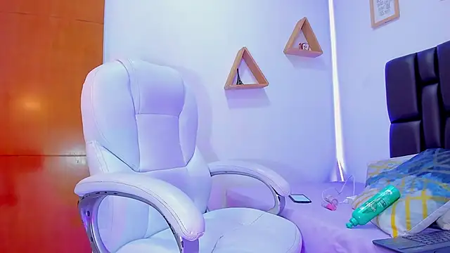 miiarod online show from 10.28.25