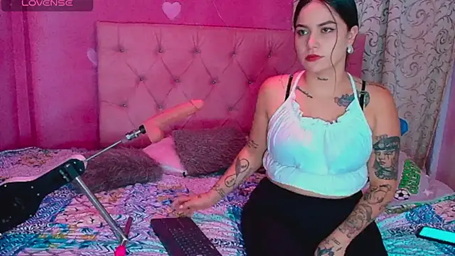 Lali HOtt online show from 10.10.25