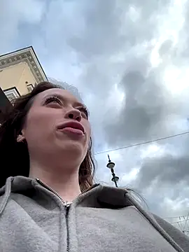 EstaVista online show from 10.12.25