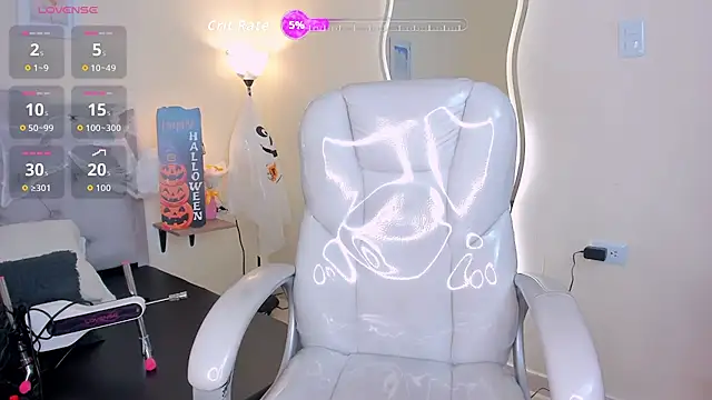 HannaColleman online show from 10.31.25