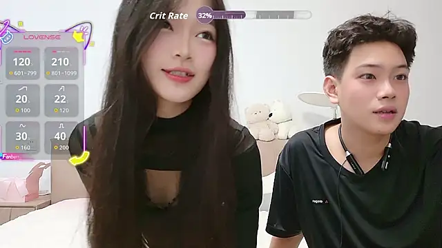 Snapshot of TXmiminew chatting on 09.24.25 TXmiminew online show from 09.24.25