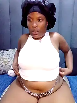 MrsMxx25 online show from 11.05.25