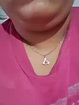 Snapshot of sexymotto chatting on 10.11.25 sexymotto online show from 10.11.25