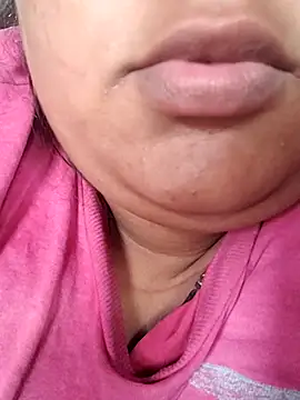 Snapshot of sexymotto chatting on 10.28.25 sexymotto online show from 10.28.25