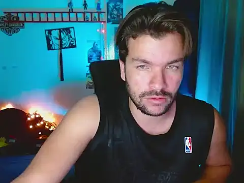 cortelioni massimo  online show from 10.04.25