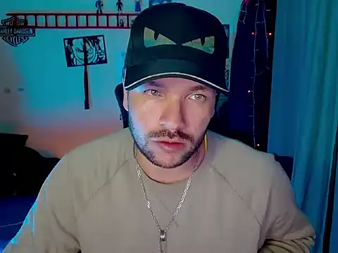 cortelioni massimo  online show from 11.06.25