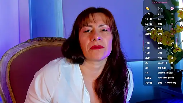 Snapshot of AmaraMoon_ chatting on 09.15.25 AmaraMoon online show from 09.15.25