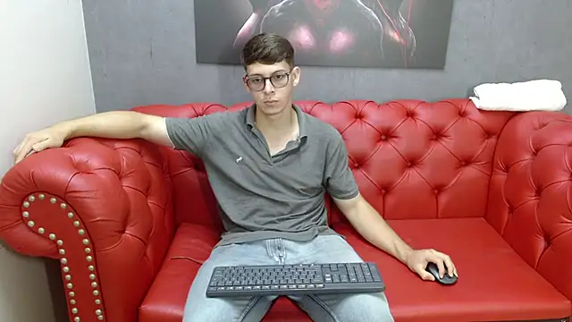 Stuart White online show from 09.26.25