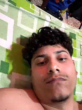 Snapshot of Aaron--GG chatting on 10.13.25 Aaron--GG online show from 10.13.25