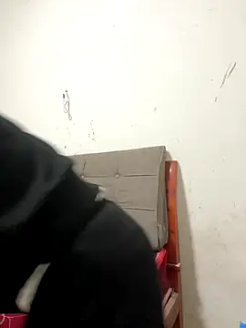 crhong666 online show from 11.09.25